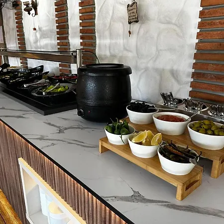 хотел м1 호텔 프리모르스코