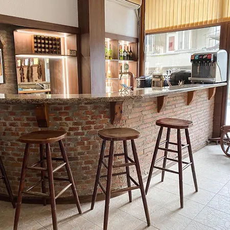 хотел м1 호텔 2*