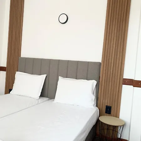 хотел м1 2* 프리모르스코